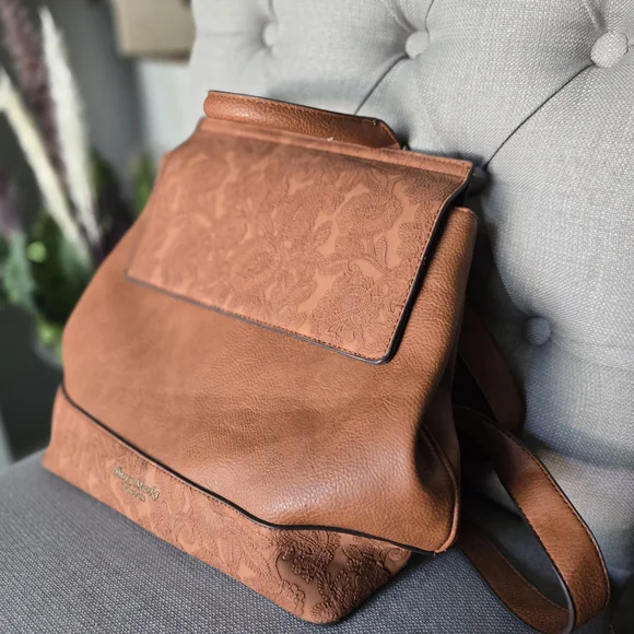 darcy marks of london | Bags | Darcy Marks Of London Vegan  display picture 2